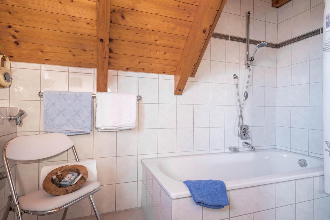 Haus Desor Apartment เครสส์บรอนน์ อัม โบเดนเซ ภายนอก รูปภาพ
